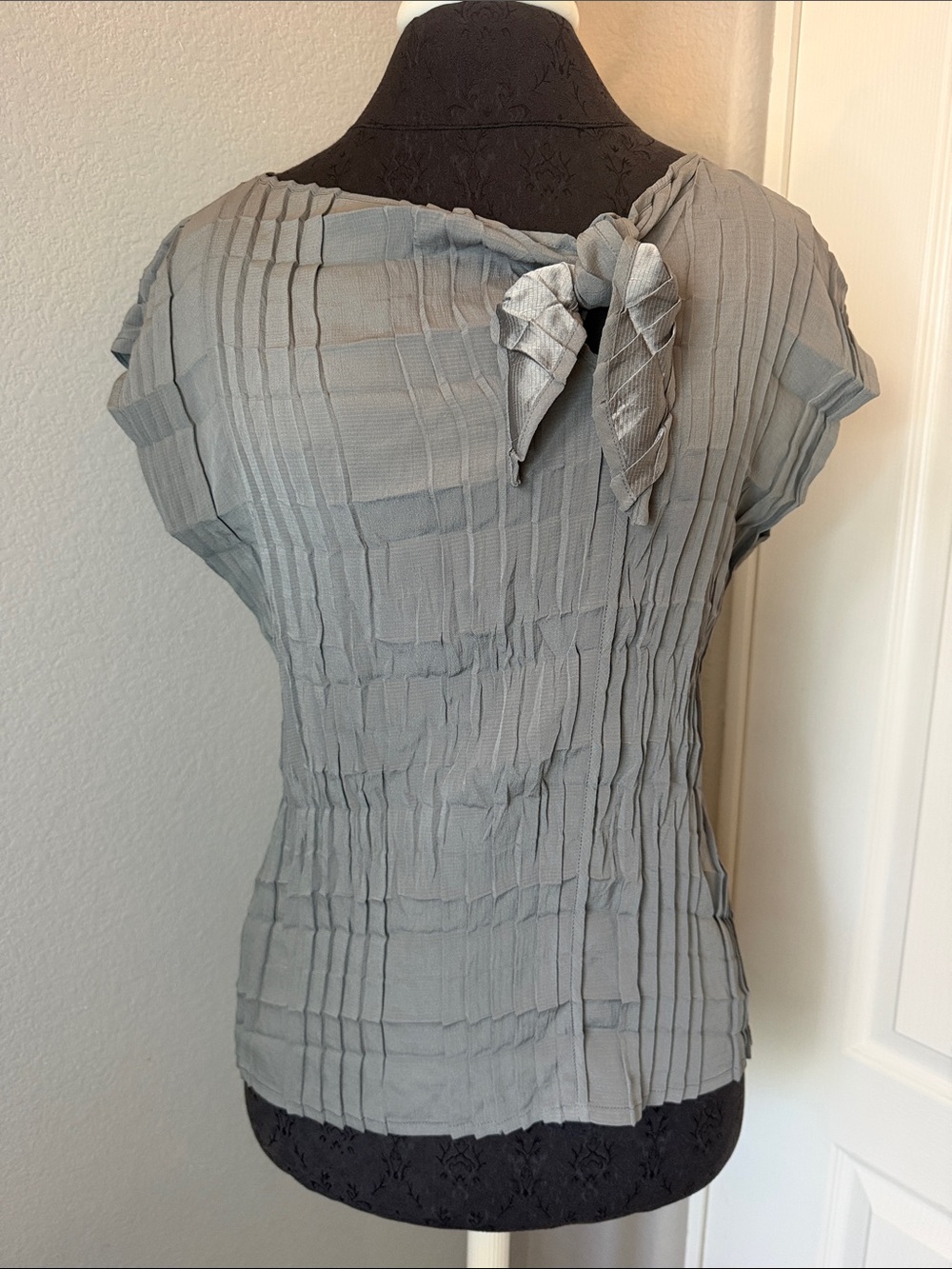 Babette SF Women's Gray Pleated Tie Neck Top Size XS